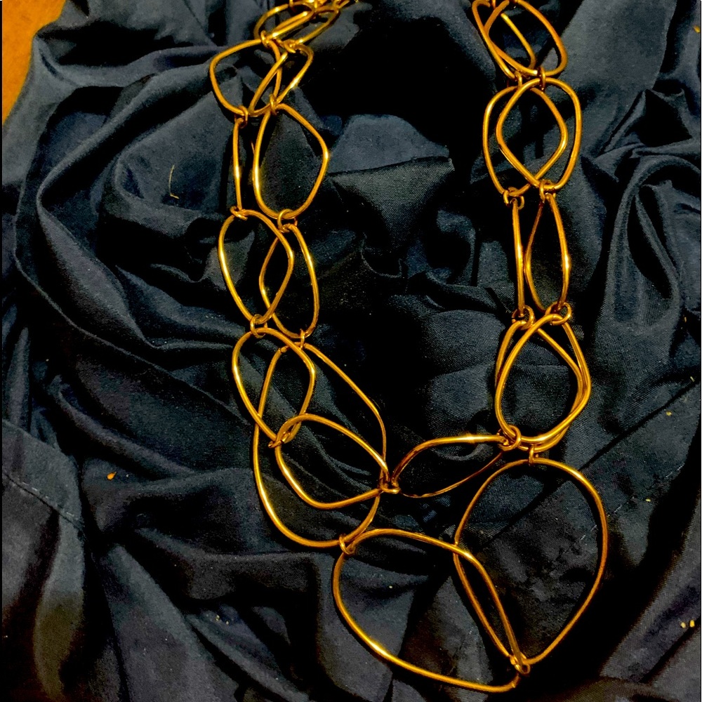 Double barrel necklace faux gold EUC